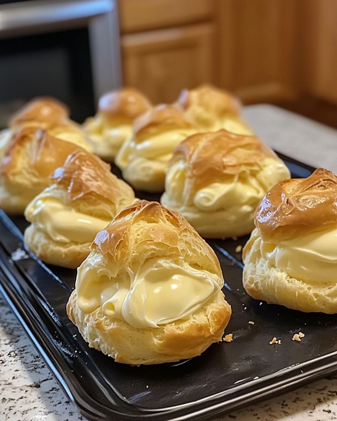 Custard-Filled Cream Puffs